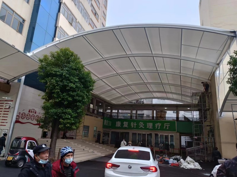 锡山区推拉雨棚定制厂家，仓库通道、卸货区移动伸缩棚搭建-2